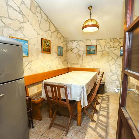 Sinka 2 * Biograd Na Moru